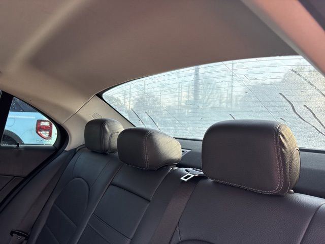 Used 2020 Mercedes-Benz C 300 Sedan image 31