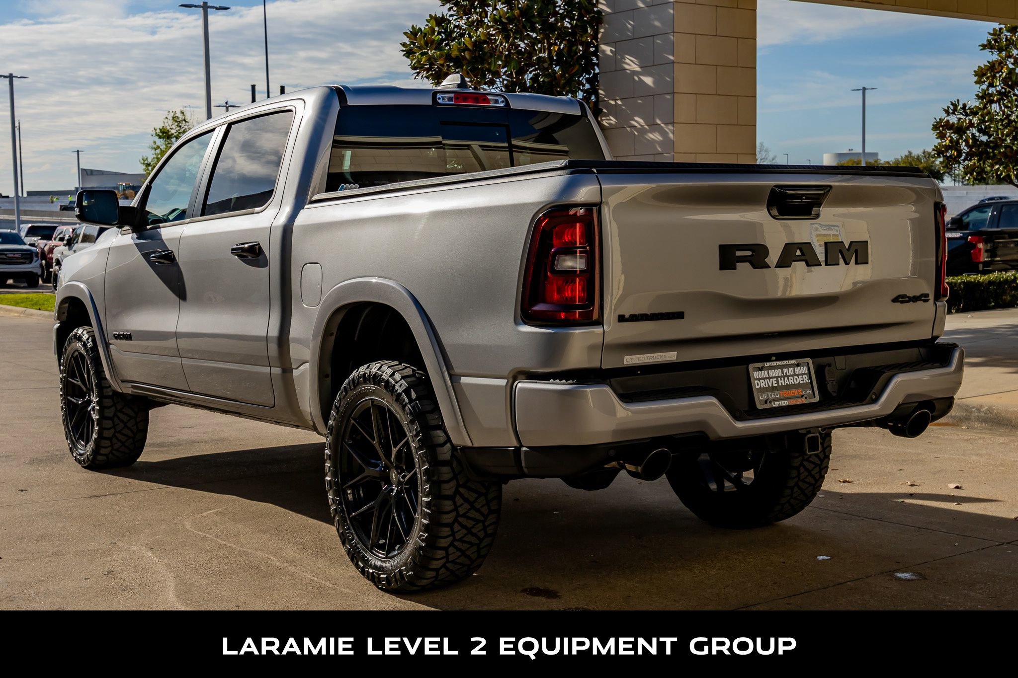 Used 2025 RAM 1500 Laramie w/ Night Edition image 7
