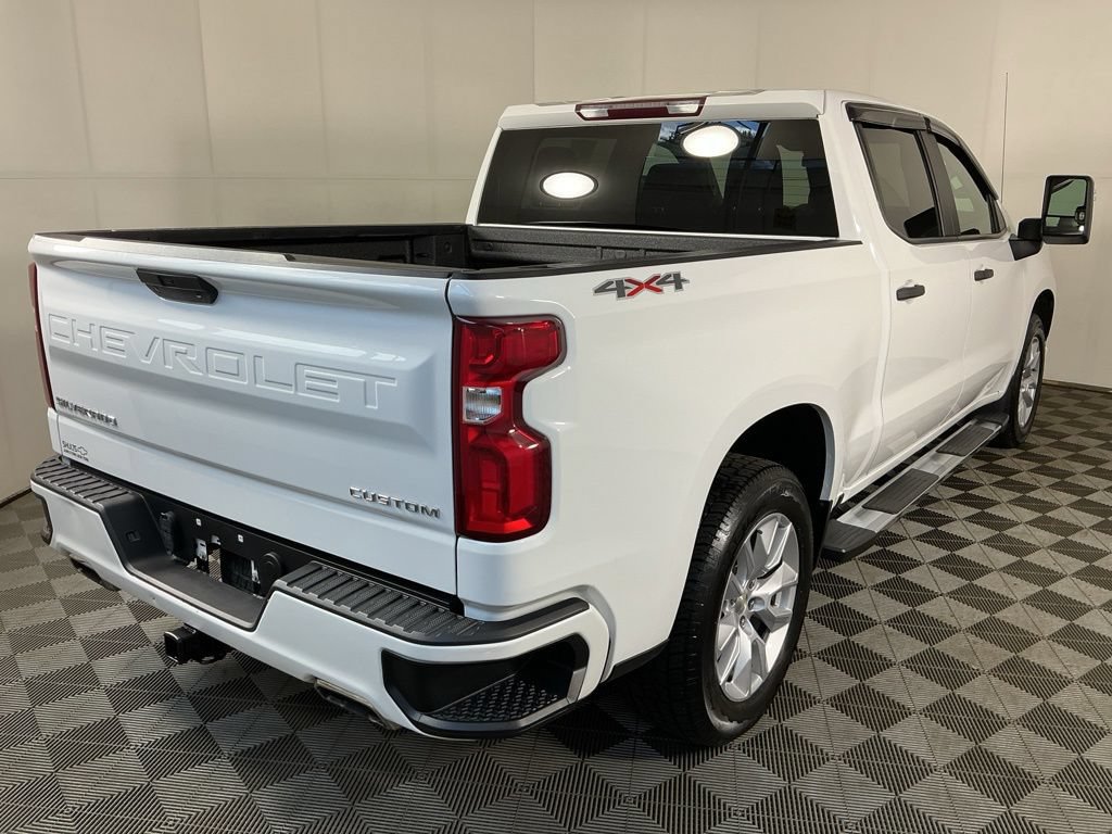 Used 2020 Chevrolet Silverado 1500 Custom w/ Custom Max Trailering Package AWD/4WD image 15