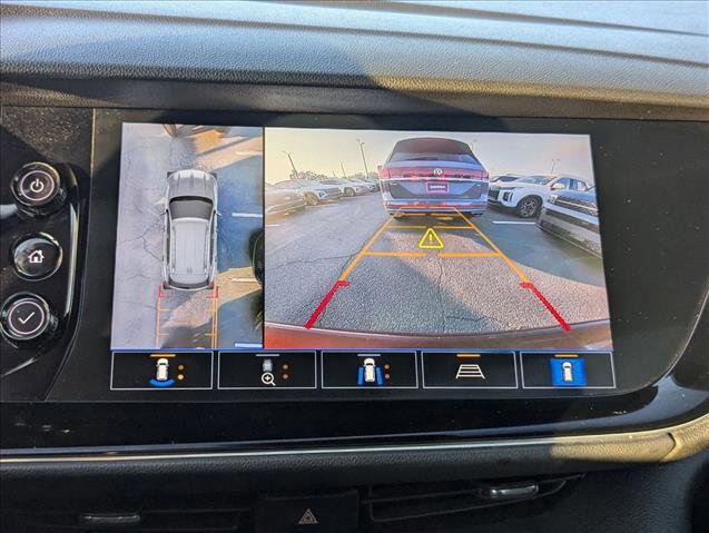 Used 2021 Buick Envision Avenir w/ Technology Package II image 14