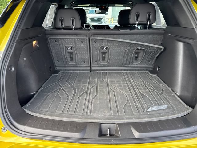 Used 2024 Chevrolet TrailBlazer RS w/ Convenience Package FWD image 24