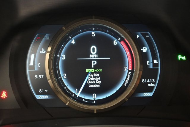 Used 2019 Lexus IS 300 F Sport w/ F Sport Package RWD image 17