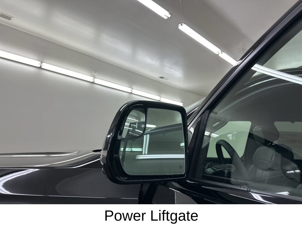 New 2026 Jeep Grand Wagoneer Summit AWD/4WD image 17
