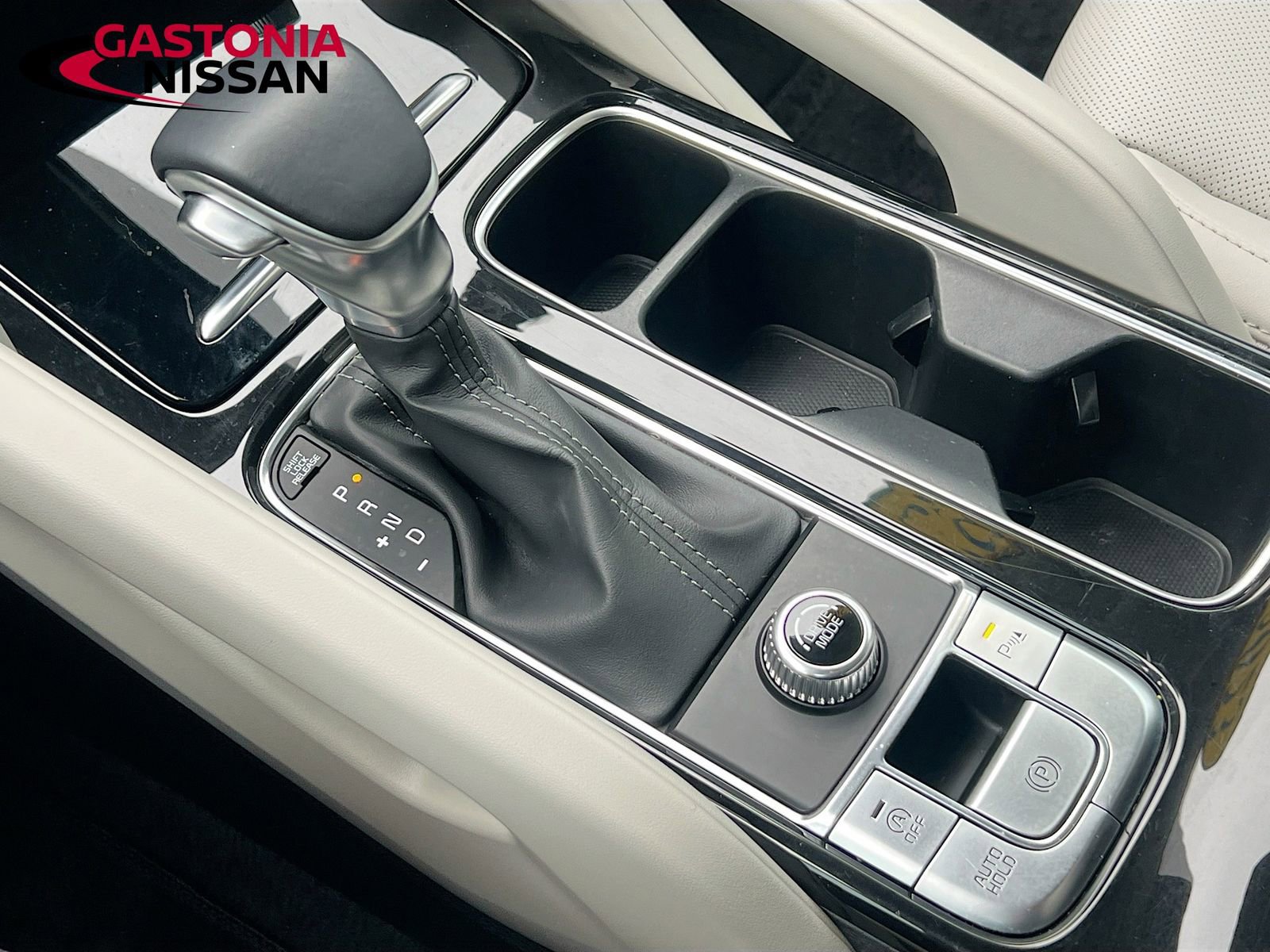 Used 2023 Kia Telluride S image 22