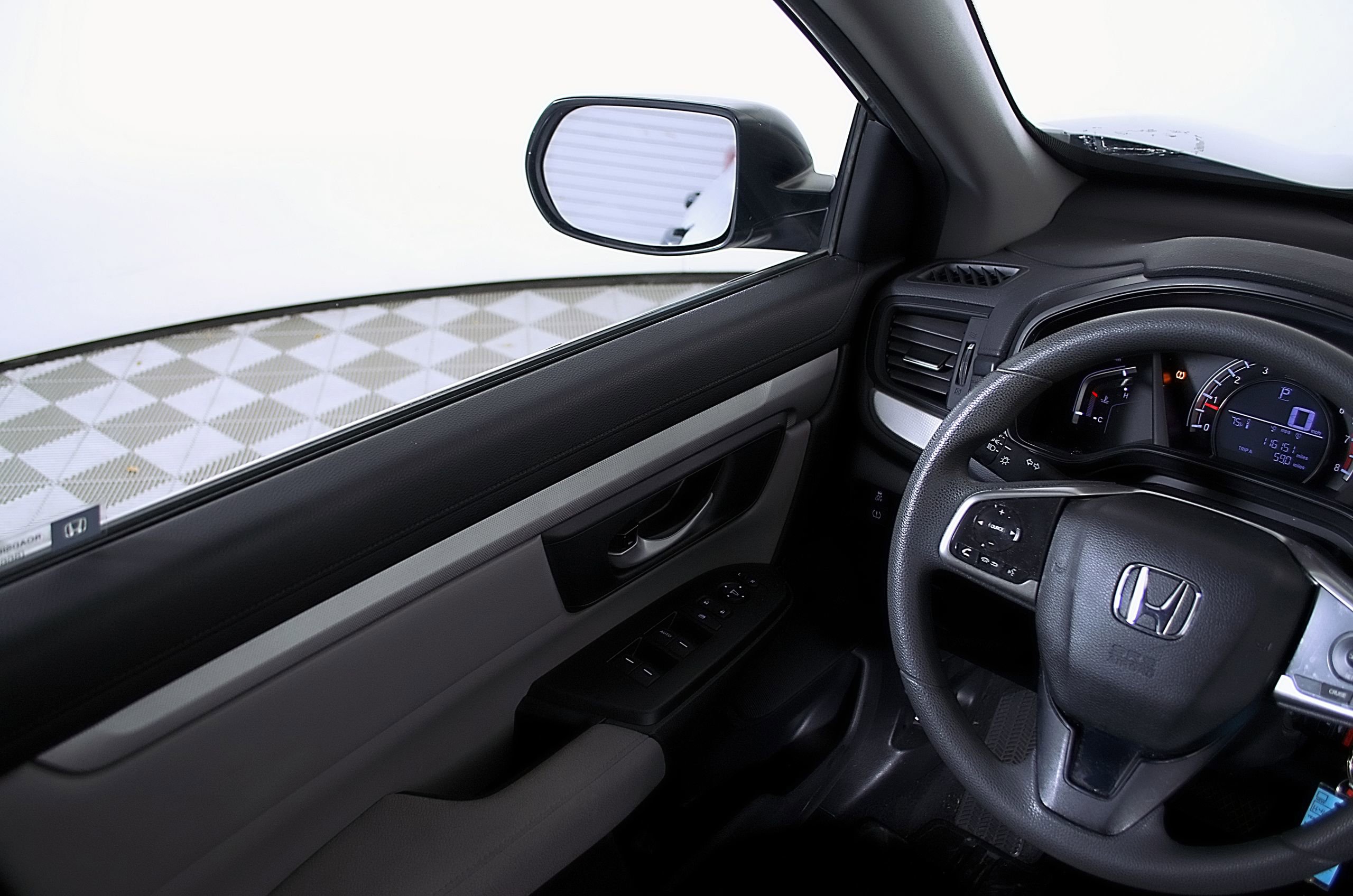 Used 2018 Honda CR-V LX image 27