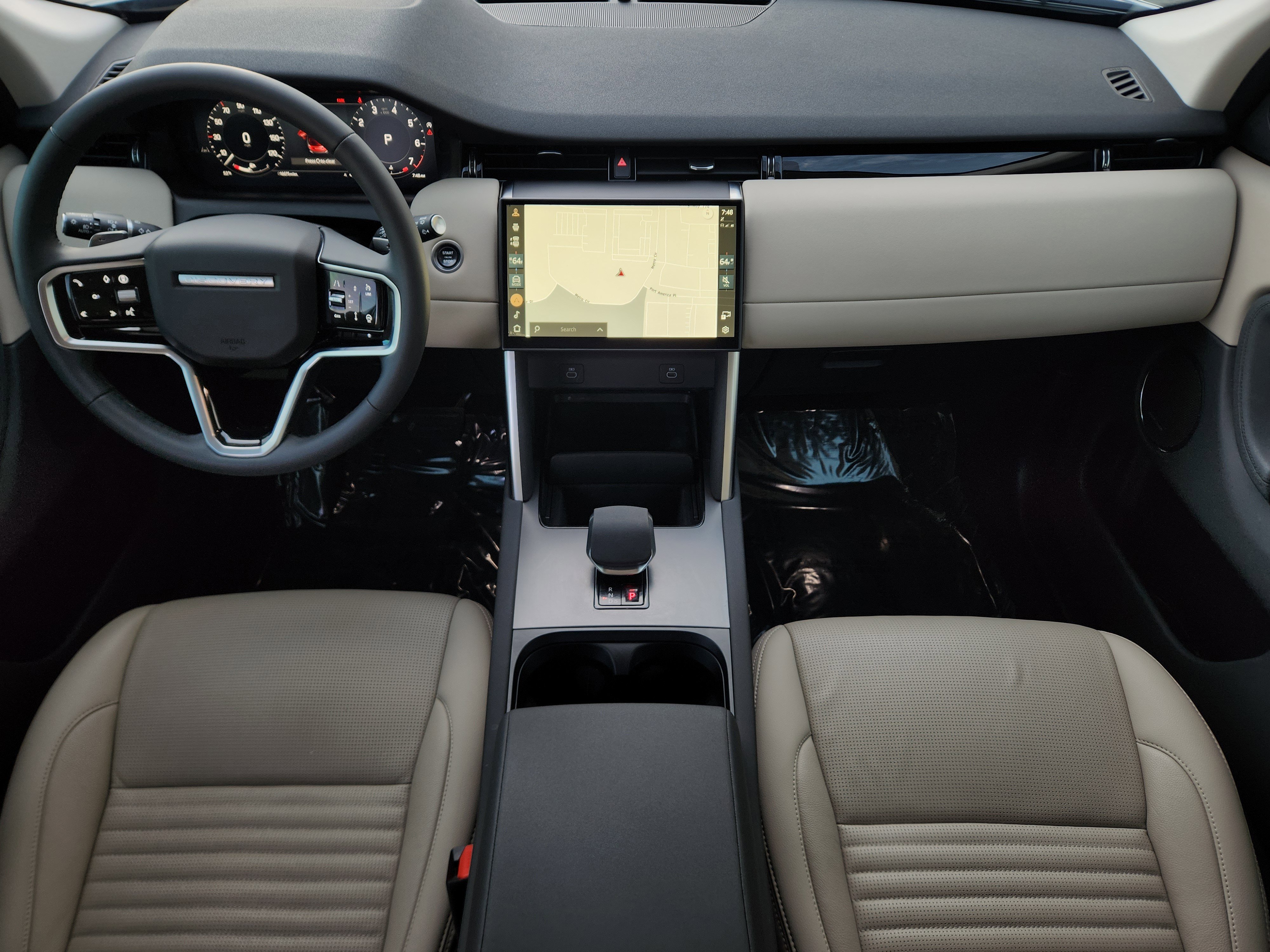 Certified 2024 Land Rover Discovery Sport S image 27