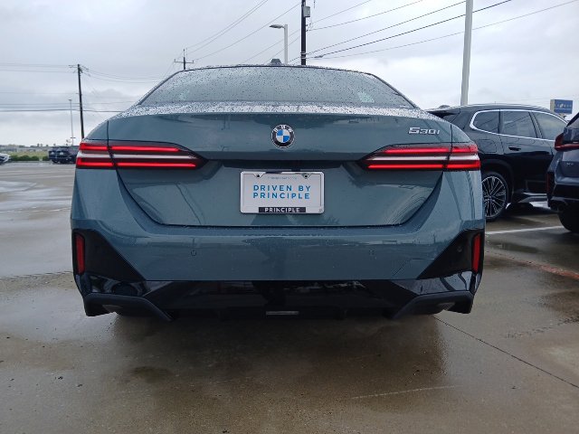 New 2026 BMW 530i w/ M Sport Package RWD image 8