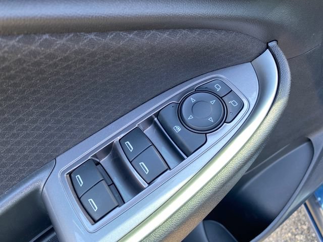 Certified 2025 Chevrolet Malibu RS FWD image 17