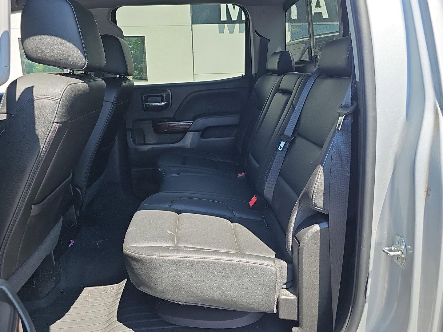 Used 2018 GMC Sierra 1500 SLT w/ SLT Premium Package AWD/4WD image 17