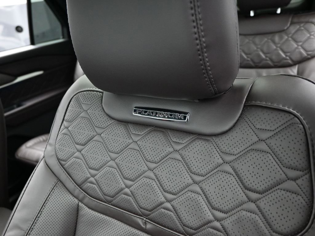 New 2026 Ford Explorer Platinum w/ LUX Leather Package image 23