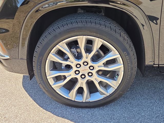 New 2026 GMC Acadia Denali w/ Super Cruise Package image 7