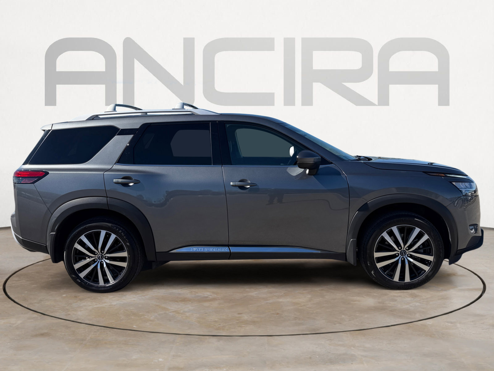 Used 2024 Nissan Pathfinder Platinum w/ Cargo Package image 15