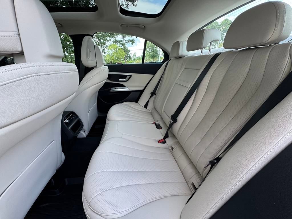 New 2026 Mercedes-Benz E 350 4MATIC Sedan image 14