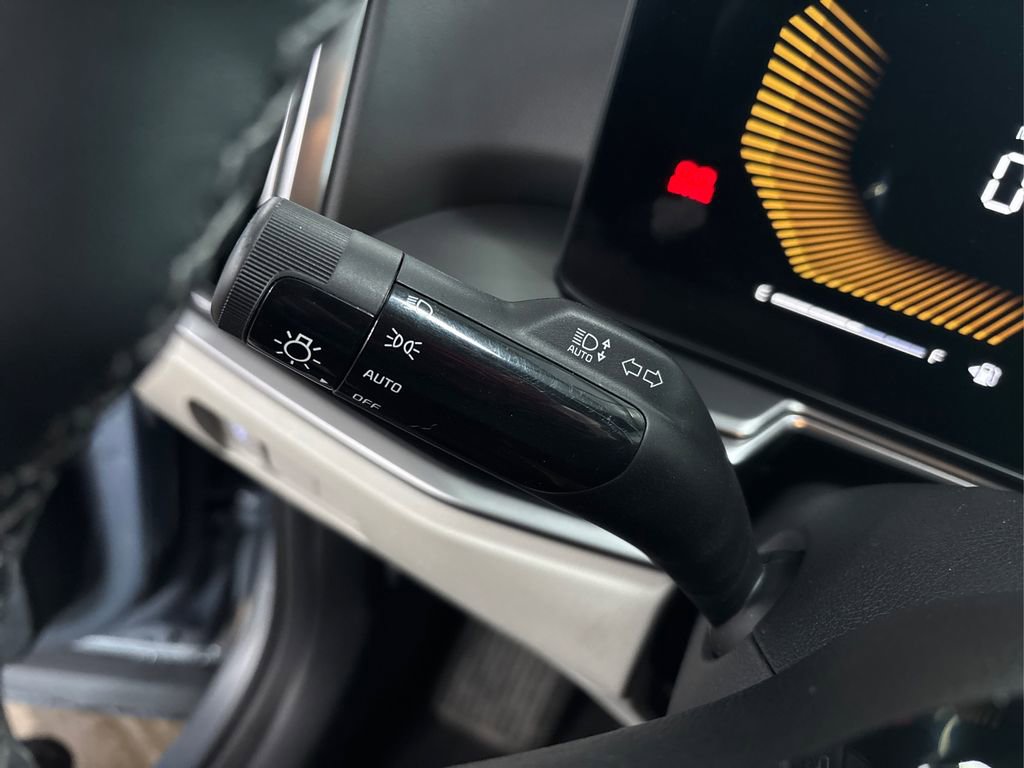 New 2025 Kia Sorento S image 24