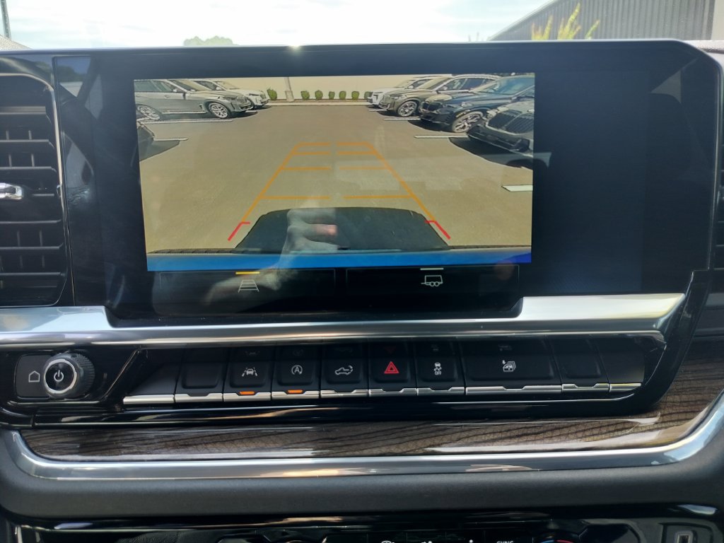 Used 2024 Chevrolet Silverado 1500 RST AWD/4WD image 16