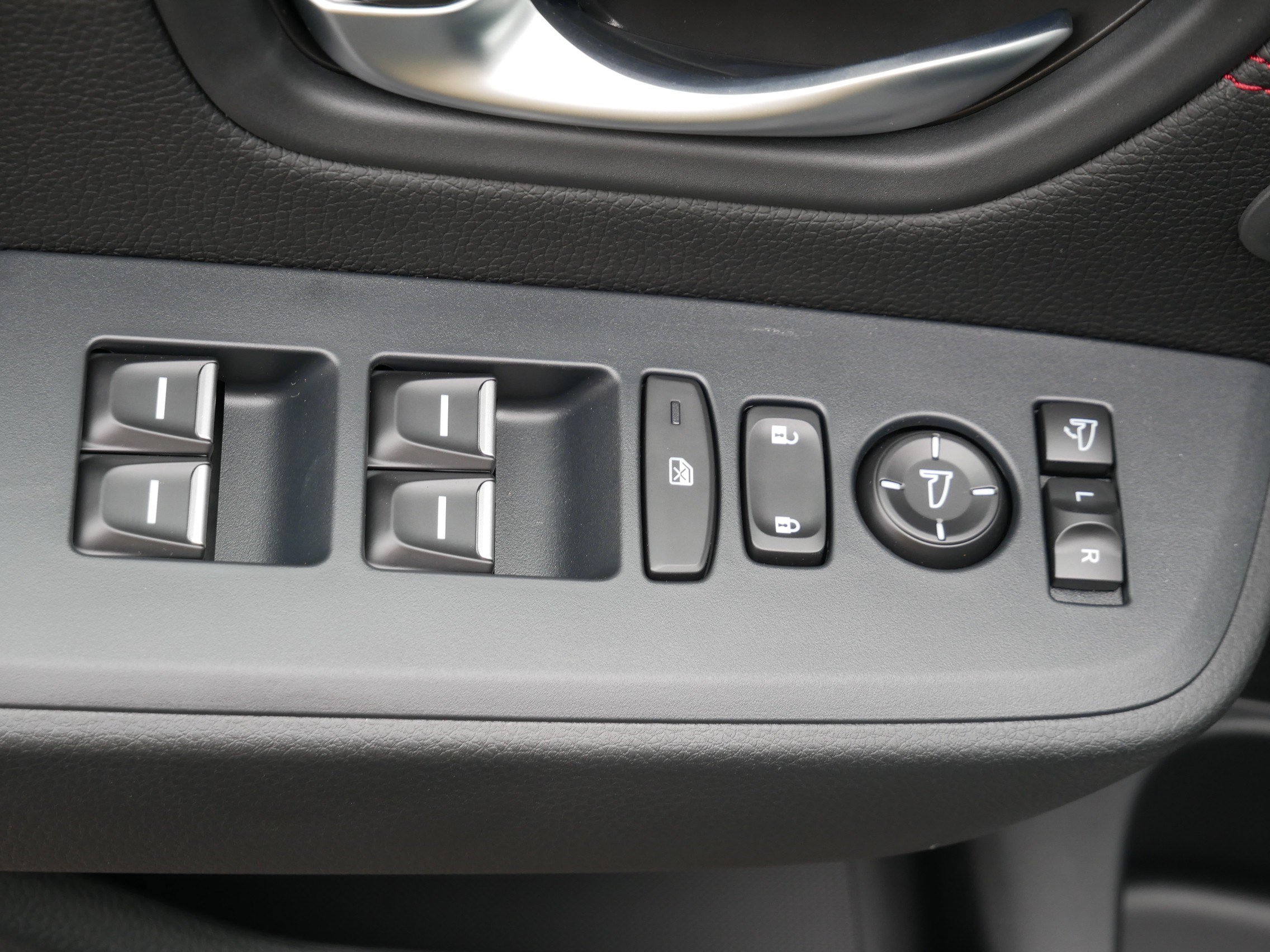 New 2026 Honda Pilot Black Edition image 15