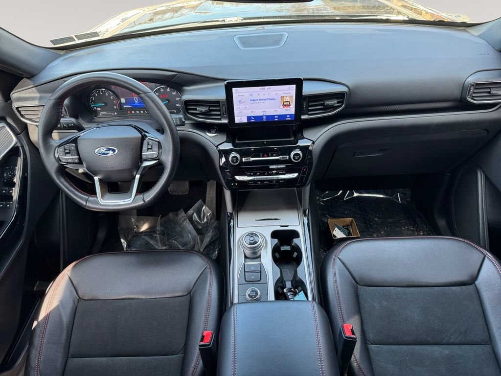 Used 2022 Ford Explorer ST-Line w/ Class IV Trailer Tow Package image 10