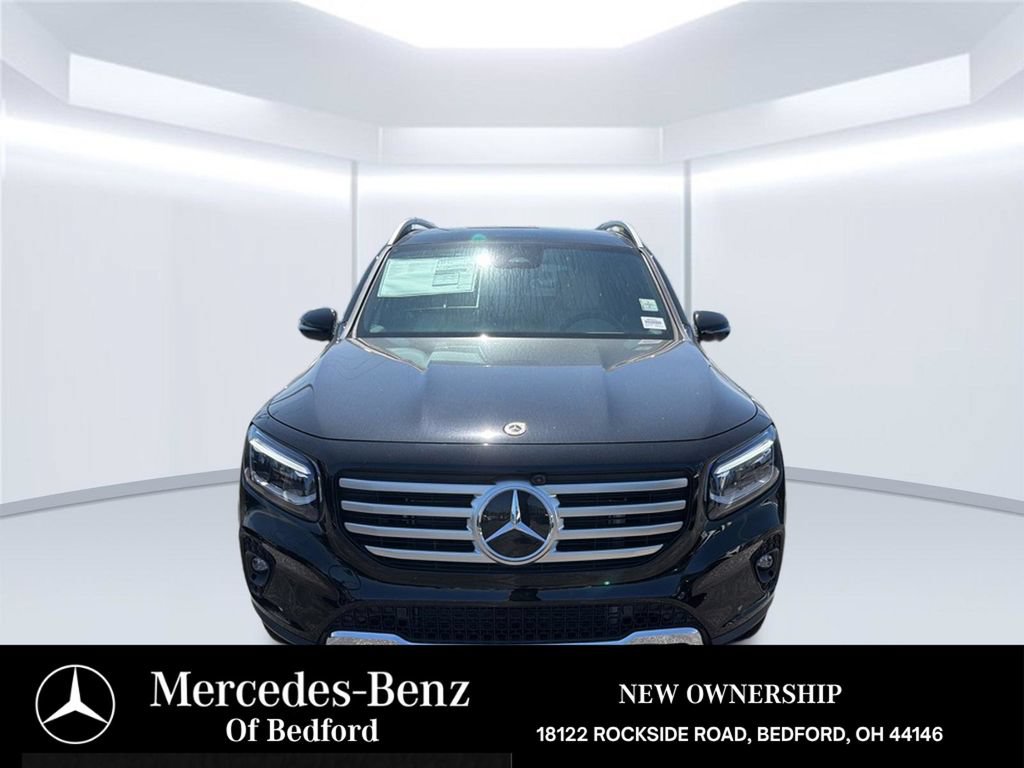 New 2026 Mercedes-Benz GLB 250 4MATIC image 2