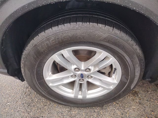 Used 2022 Ford Explorer XLT image 28