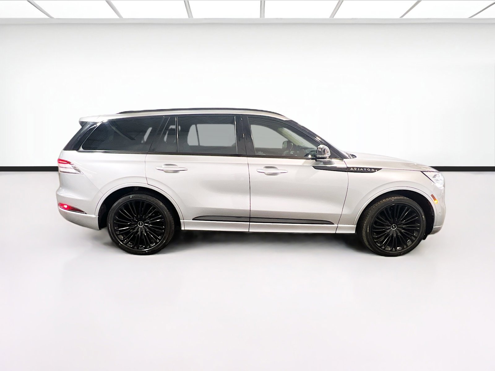 Used 2020 Lincoln Aviator Black Label image 27