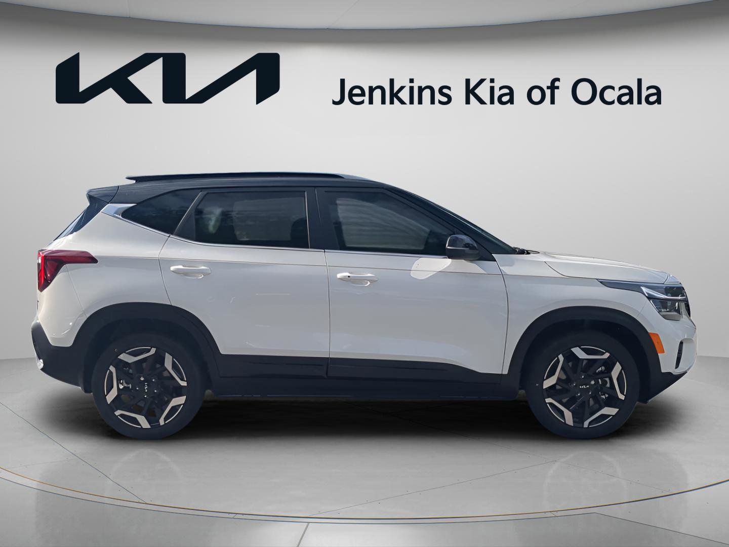 New 2026 Kia Seltos SX AWD/4WD image 2