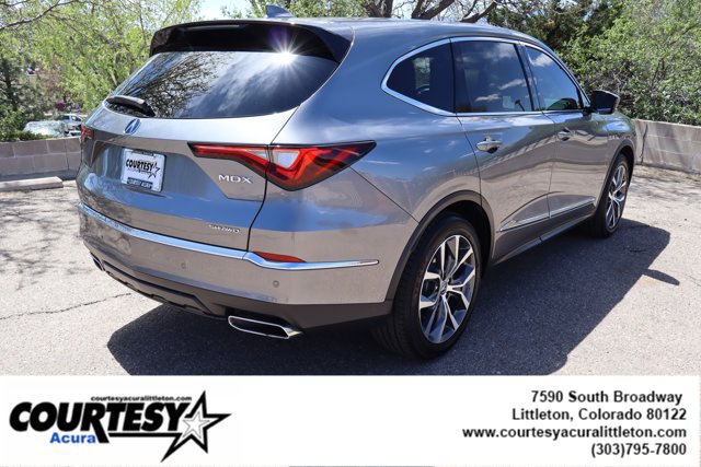 Used 2024 Acura MDX SH-AWD w/ Technology Package image 6