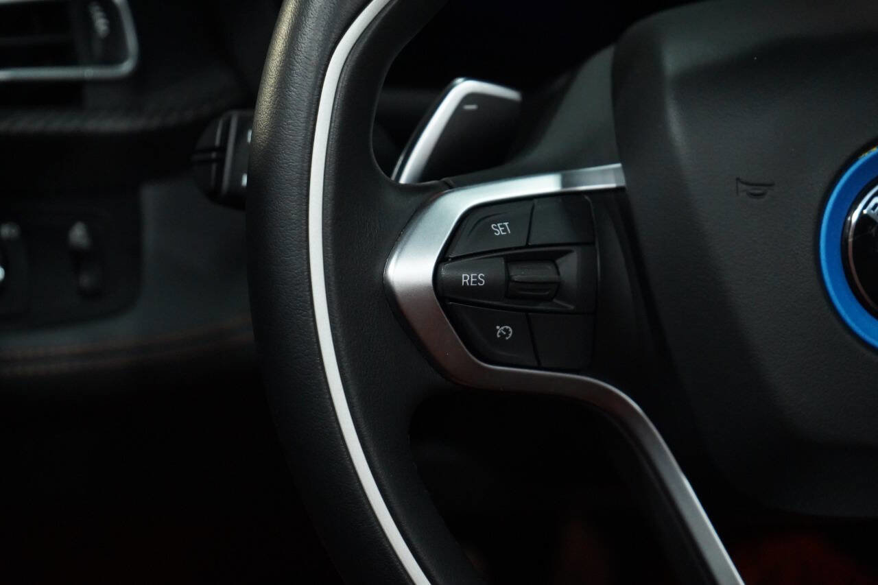 Used 2019 BMW i8 Roadster image 72