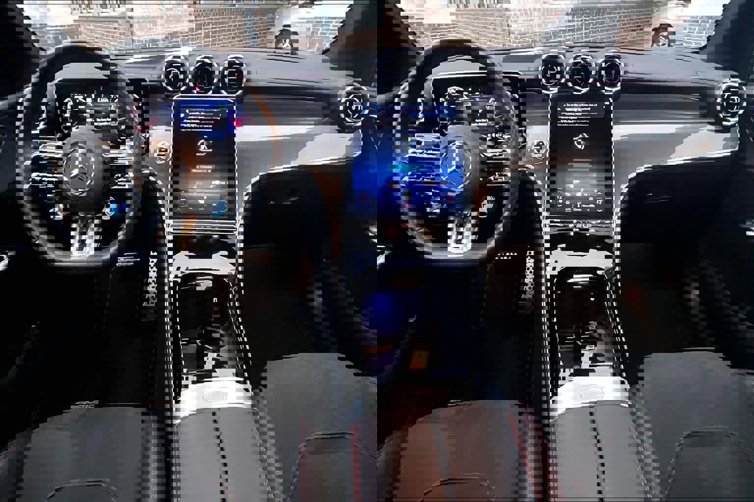 Used 2024 Mercedes-Benz GLC 43 AMG 4MATIC image 15