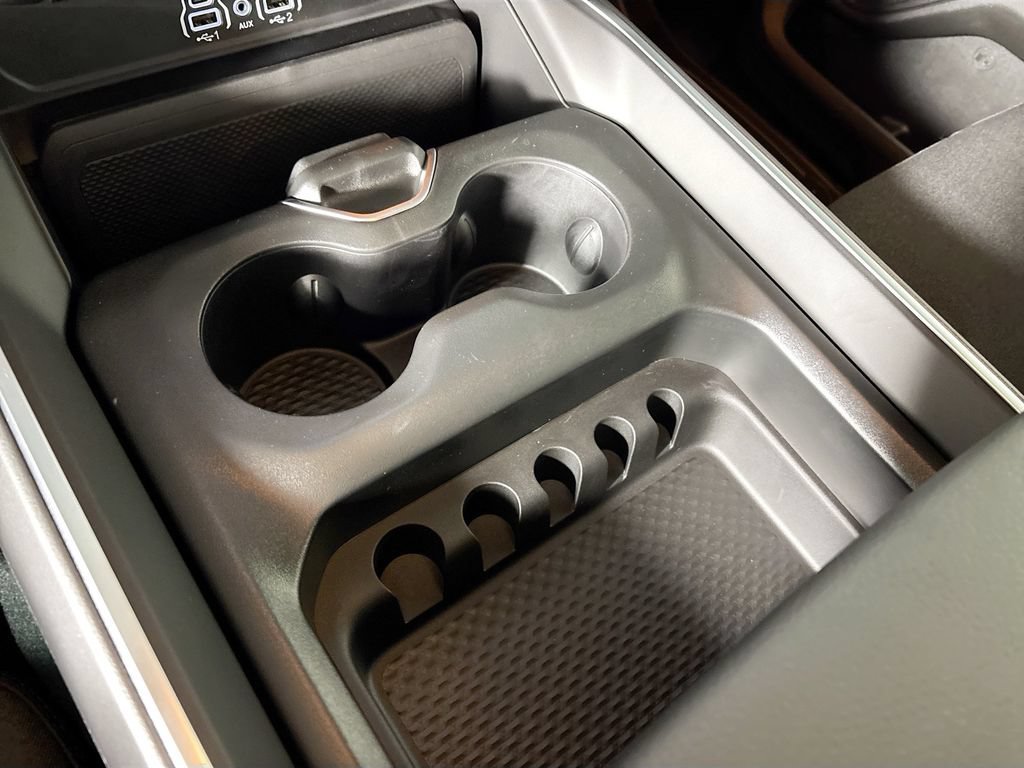 New 2026 RAM 1500 Big Horn AWD/4WD image 15