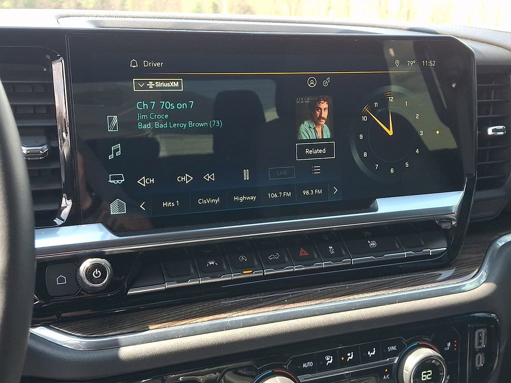 Used 2024 Chevrolet Silverado 1500 RST image 16