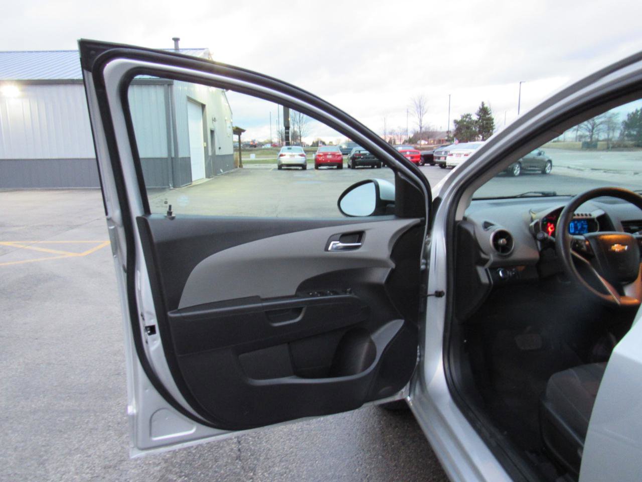 Used 2012 Chevrolet Sonic LT image 12