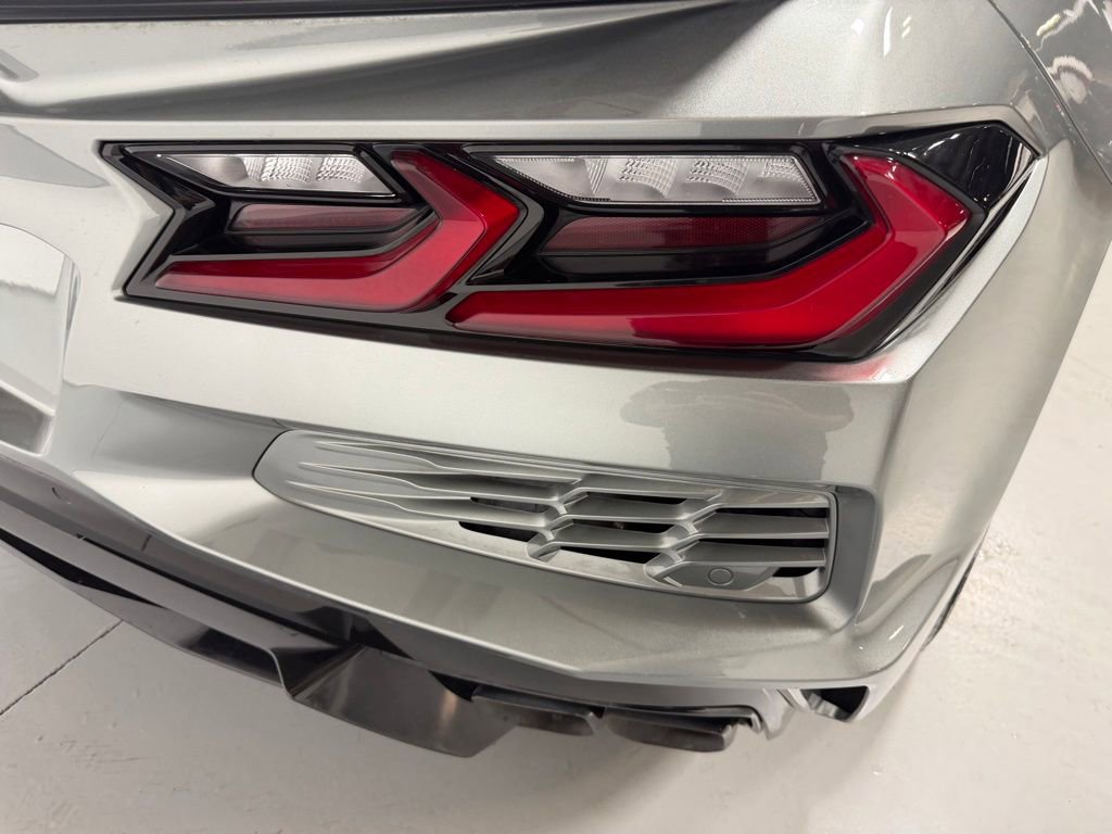 Used 2024 Chevrolet Corvette E-Ray w/ Stealth Interior Trim Package image 14