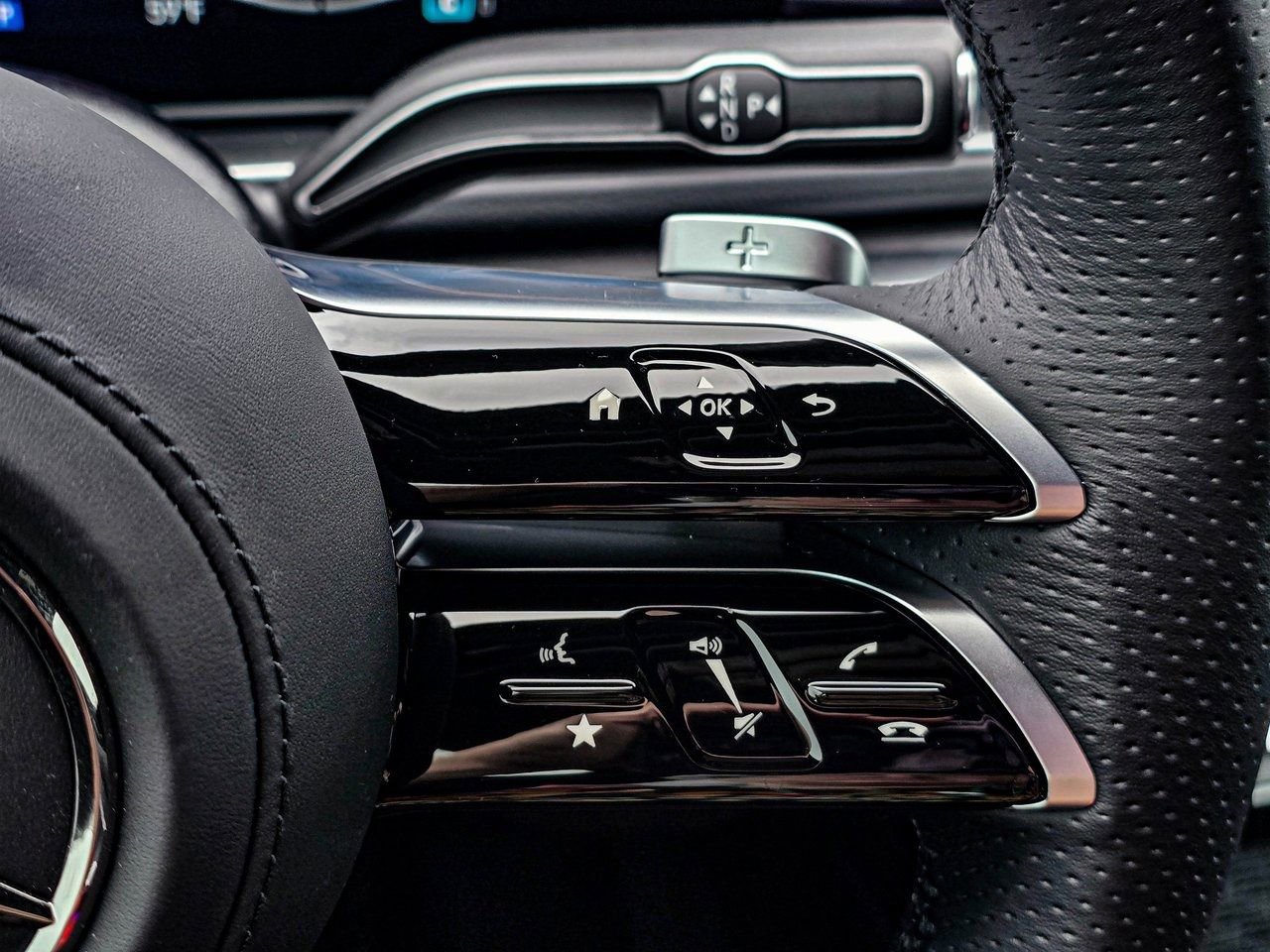 New 2026 Mercedes-Benz GLS 580 4MATIC image 24