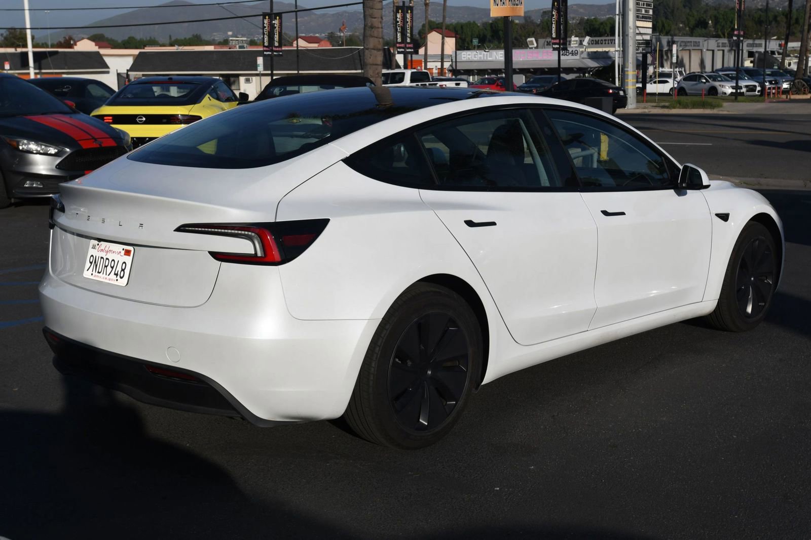 Used 2024 Tesla Model 3 Standard Range image 7