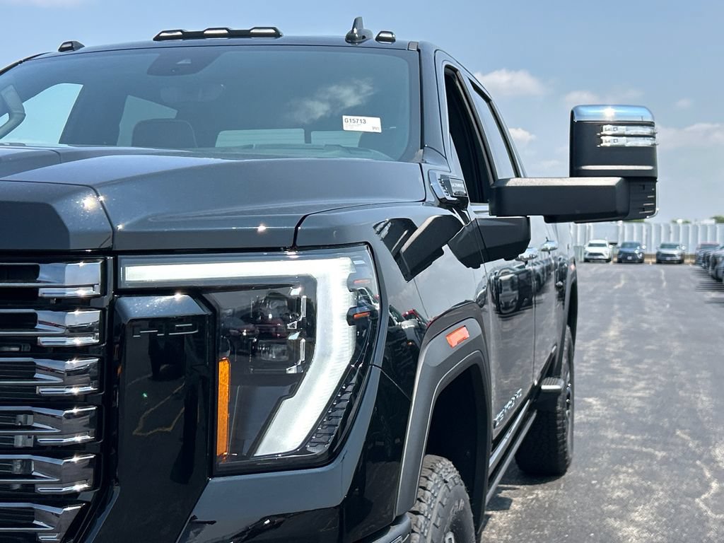 New 2026 GMC Sierra 2500 Denali Ultimate AWD/4WD image 12