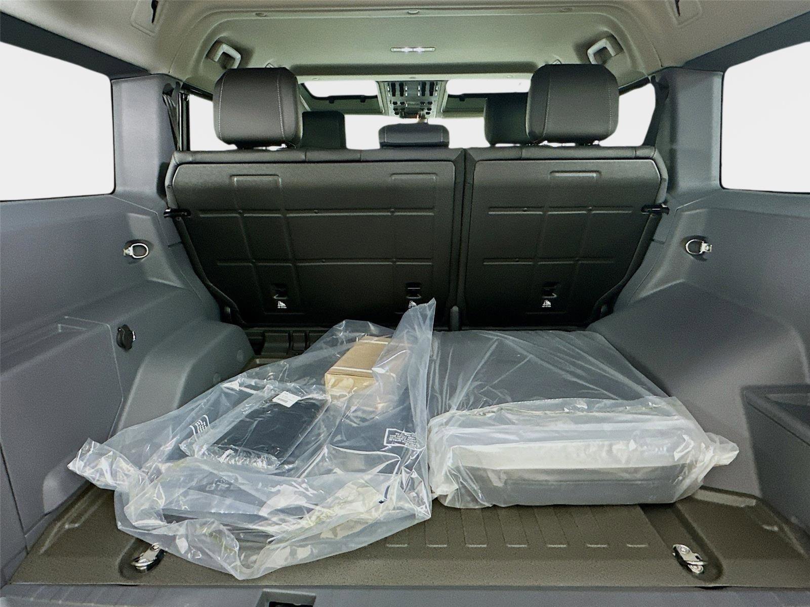 New 2025 INEOS Grenadier Fieldmaster Edition image 45