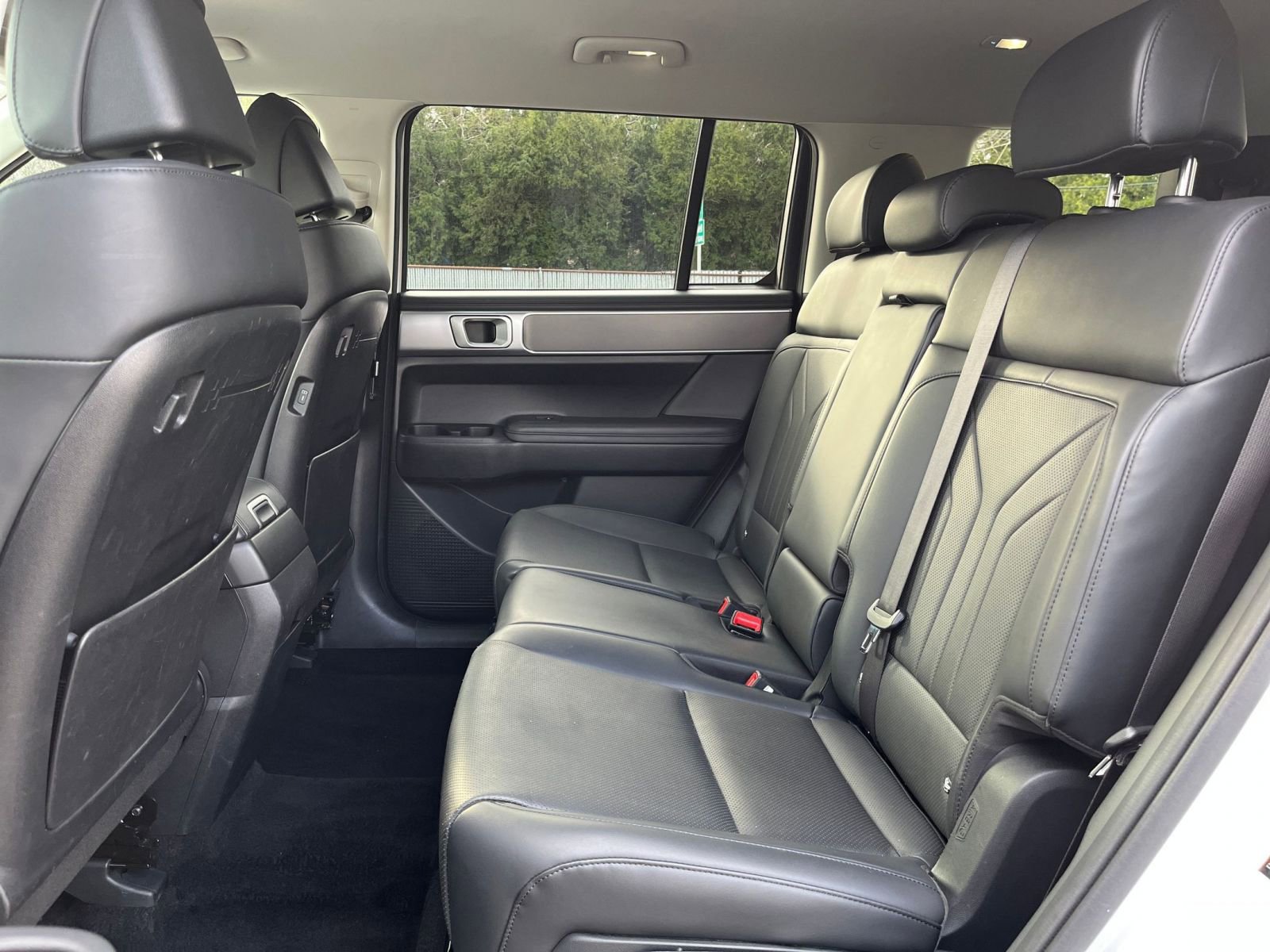 Used 2025 Hyundai Santa Fe SEL image 30