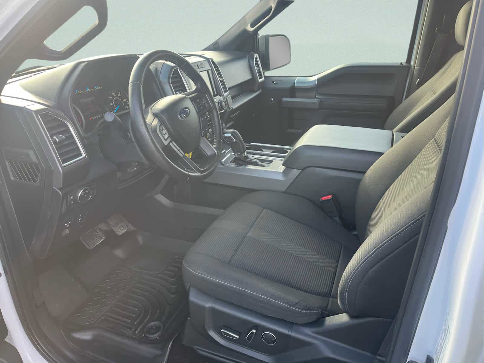 Used 2015 Ford F150 XLT w/ Equipment Group 302A Luxury image 21