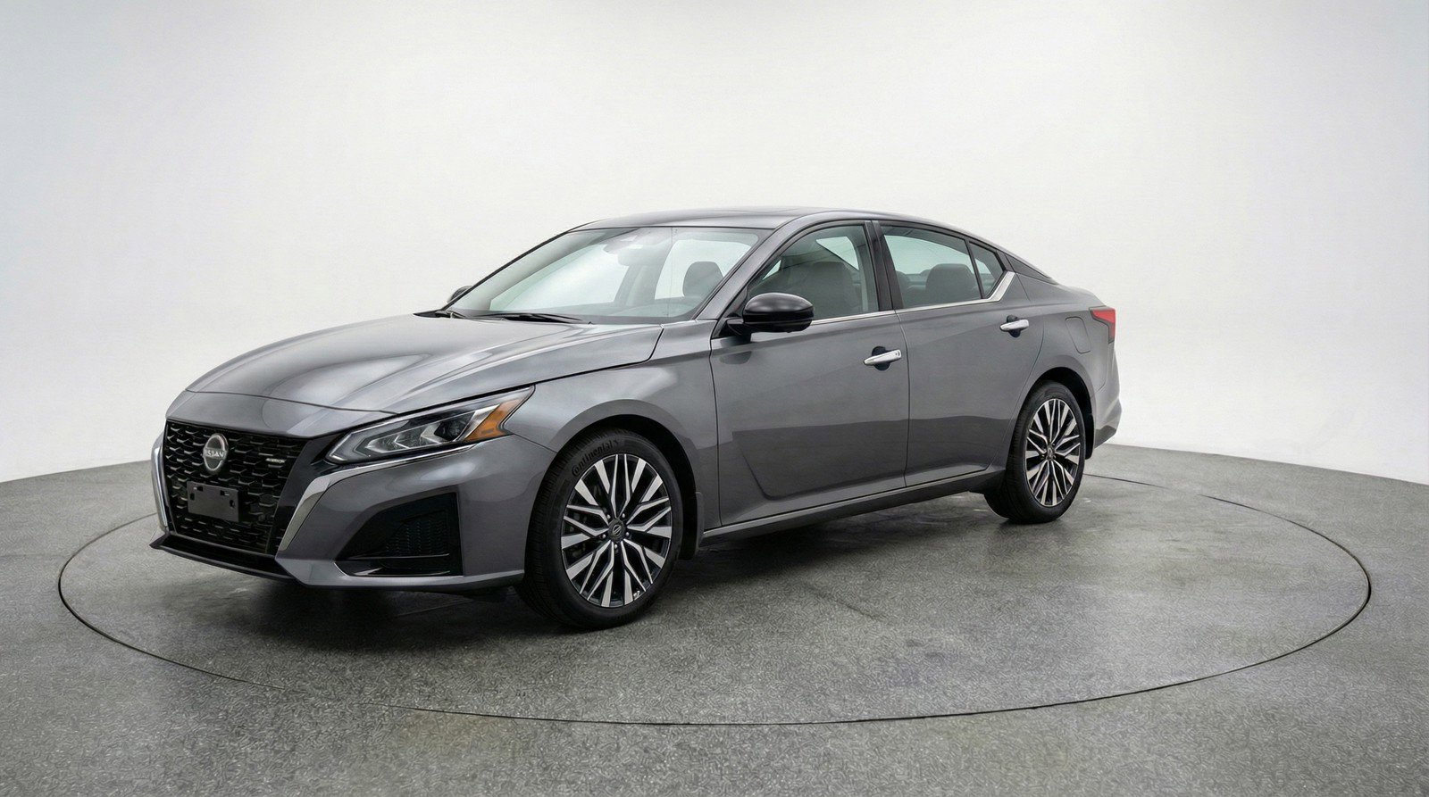 Used 2025 Nissan Altima 2.5 SV image 3