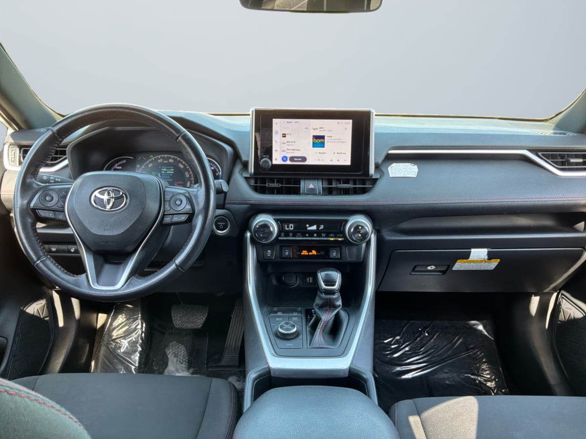 Used 2023 Toyota RAV4 SE w/ Weather & Moonroof Package AWD/4WD image 10