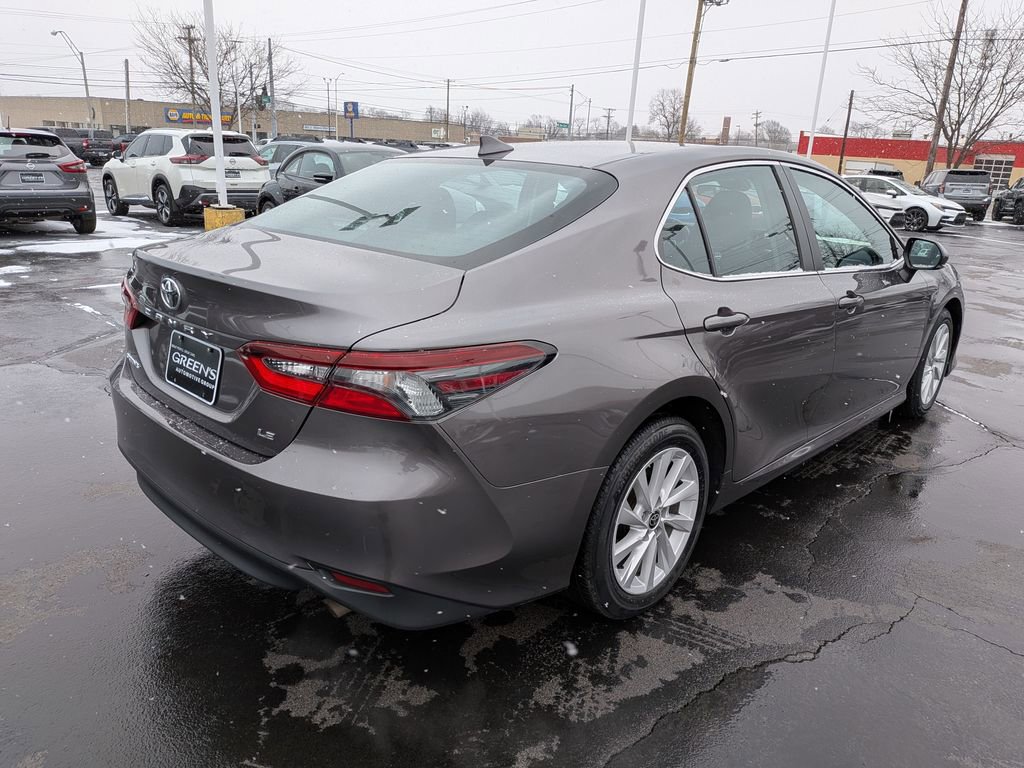 Certified 2022 Toyota Camry LE w/ Carpet Mat Package (TMS) image 7