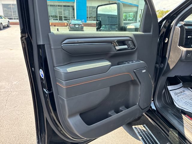 New 2026 GMC Sierra 2500 AT4 w/ AT4 Premium Plus Package AWD/4WD image 11