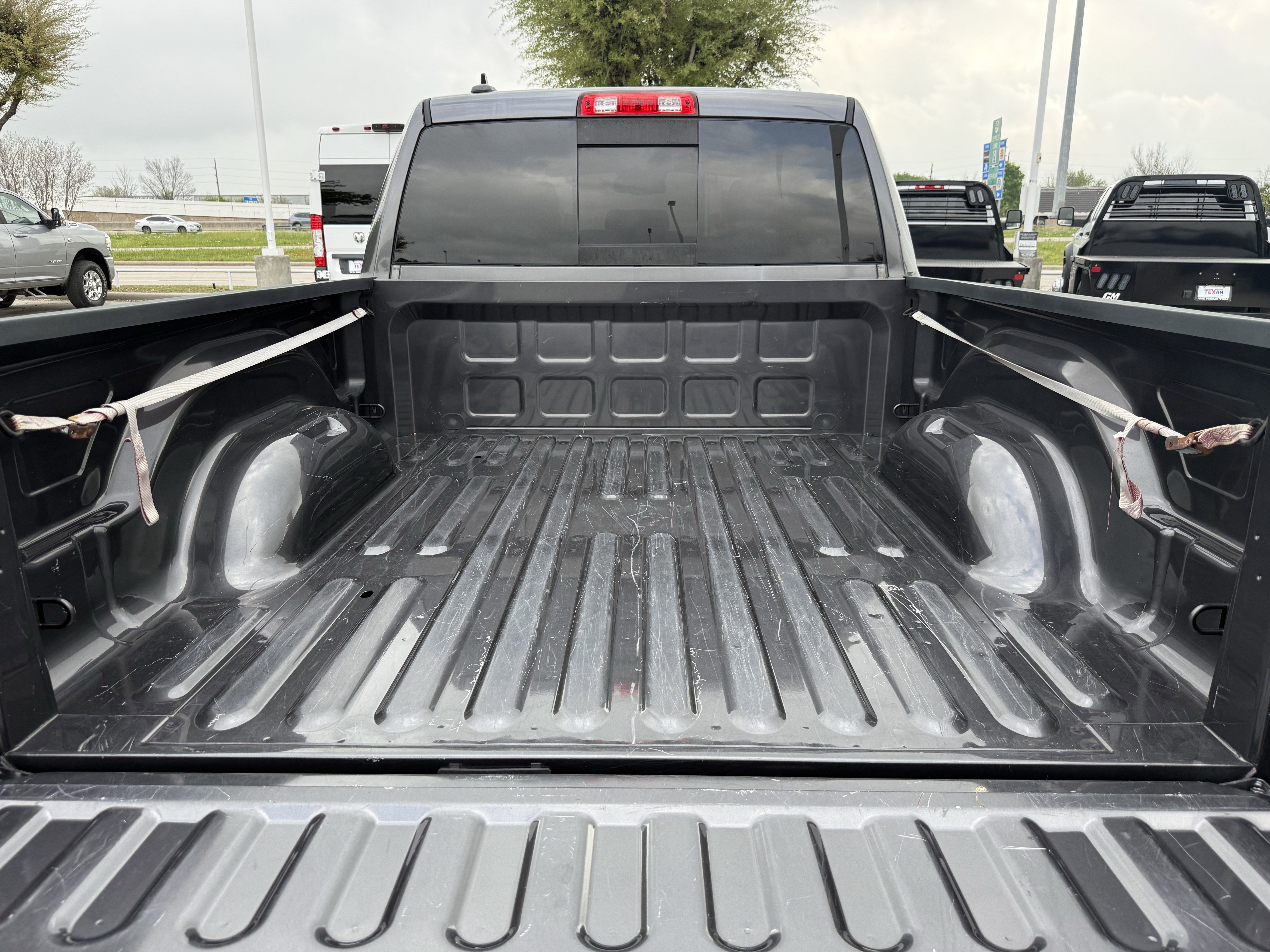 Used 2018 RAM 1500 Lone Star image 29