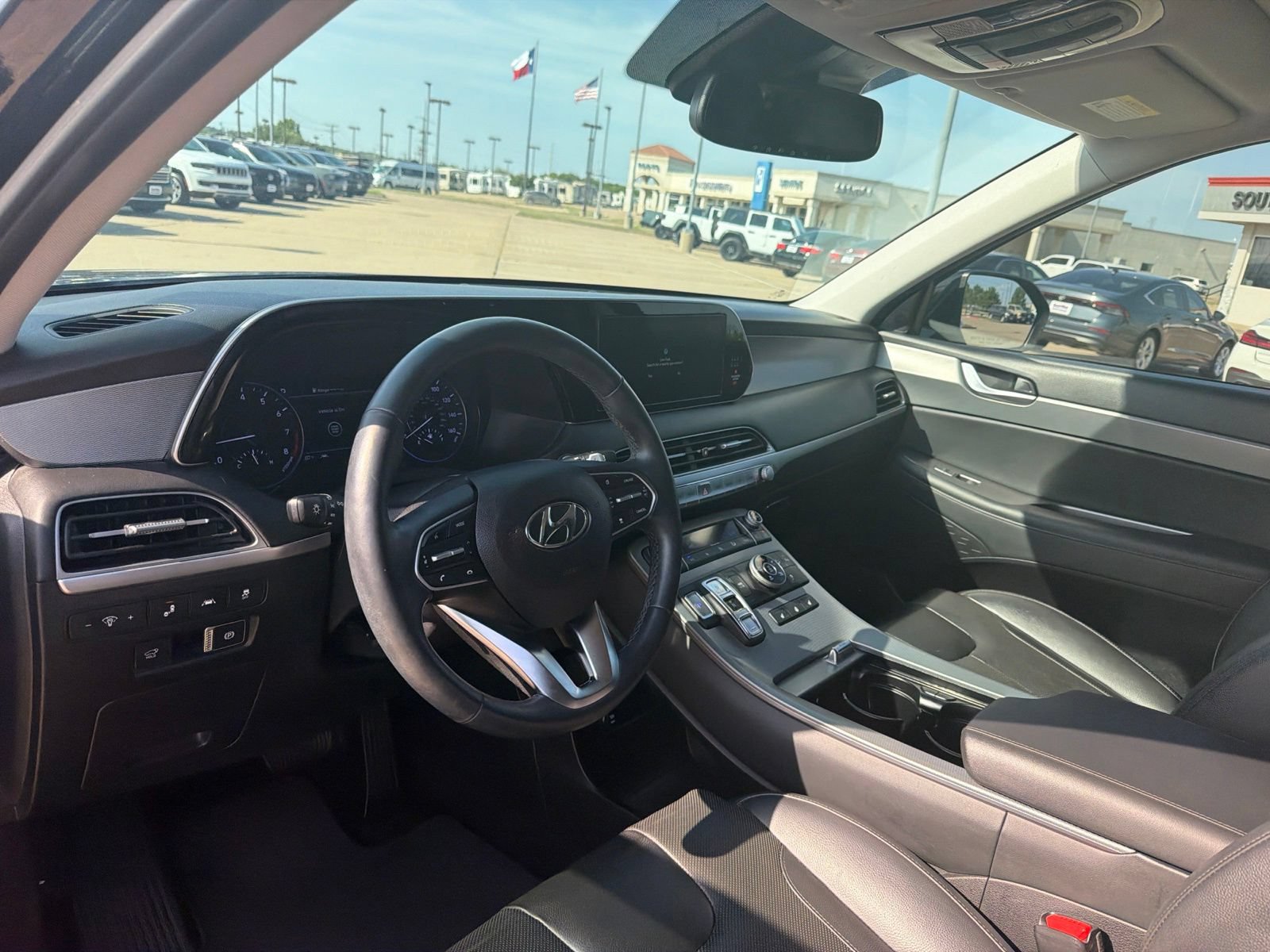 Used 2022 Hyundai Palisade SEL w/ 8P Bench Seat Package AWD/4WD image 9