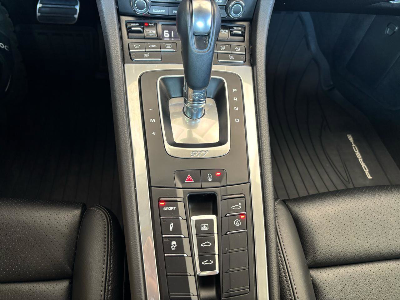 Used 2018 Porsche 911 Carrera image 22