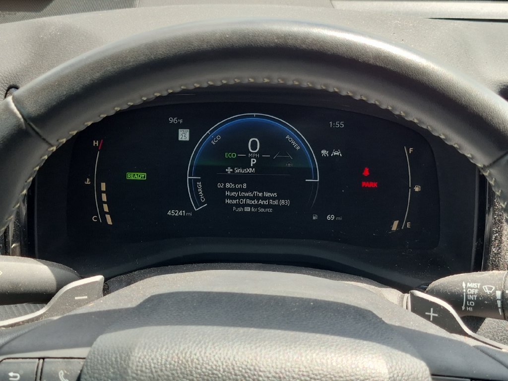Used 2025 Toyota Camry SE FWD image 26