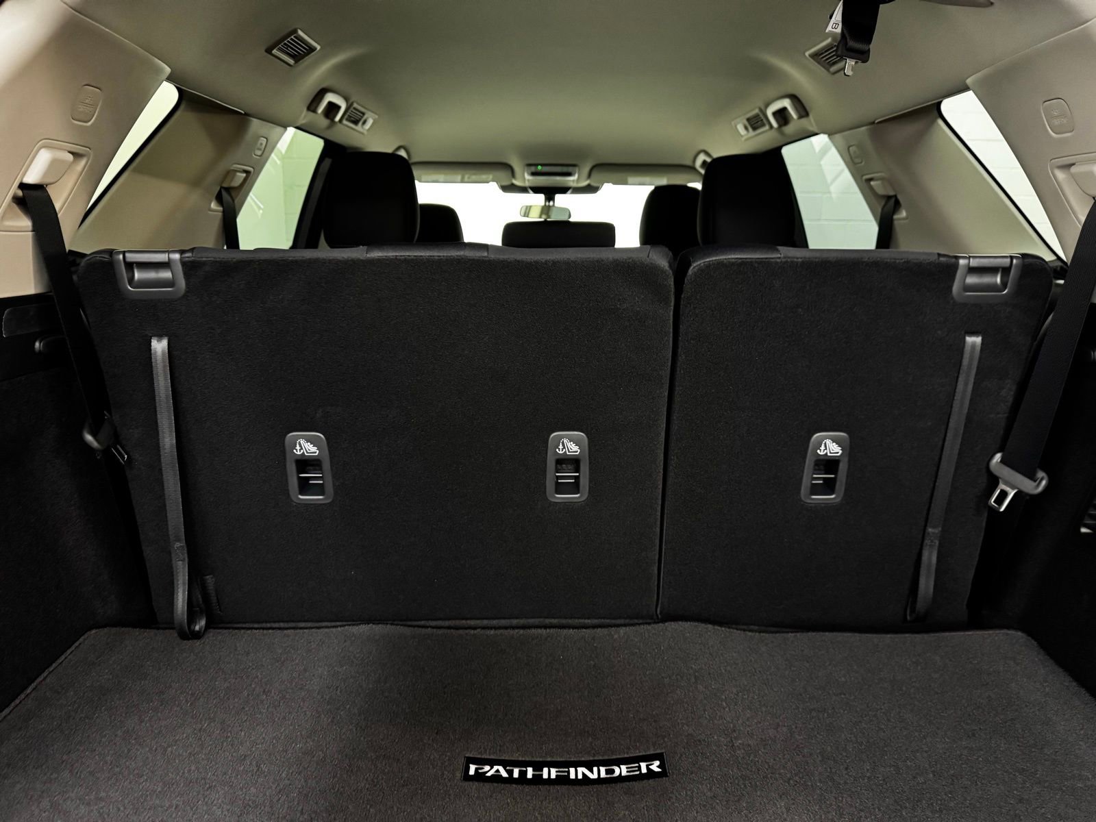 New 2026 Nissan Pathfinder SV AWD/4WD image 34