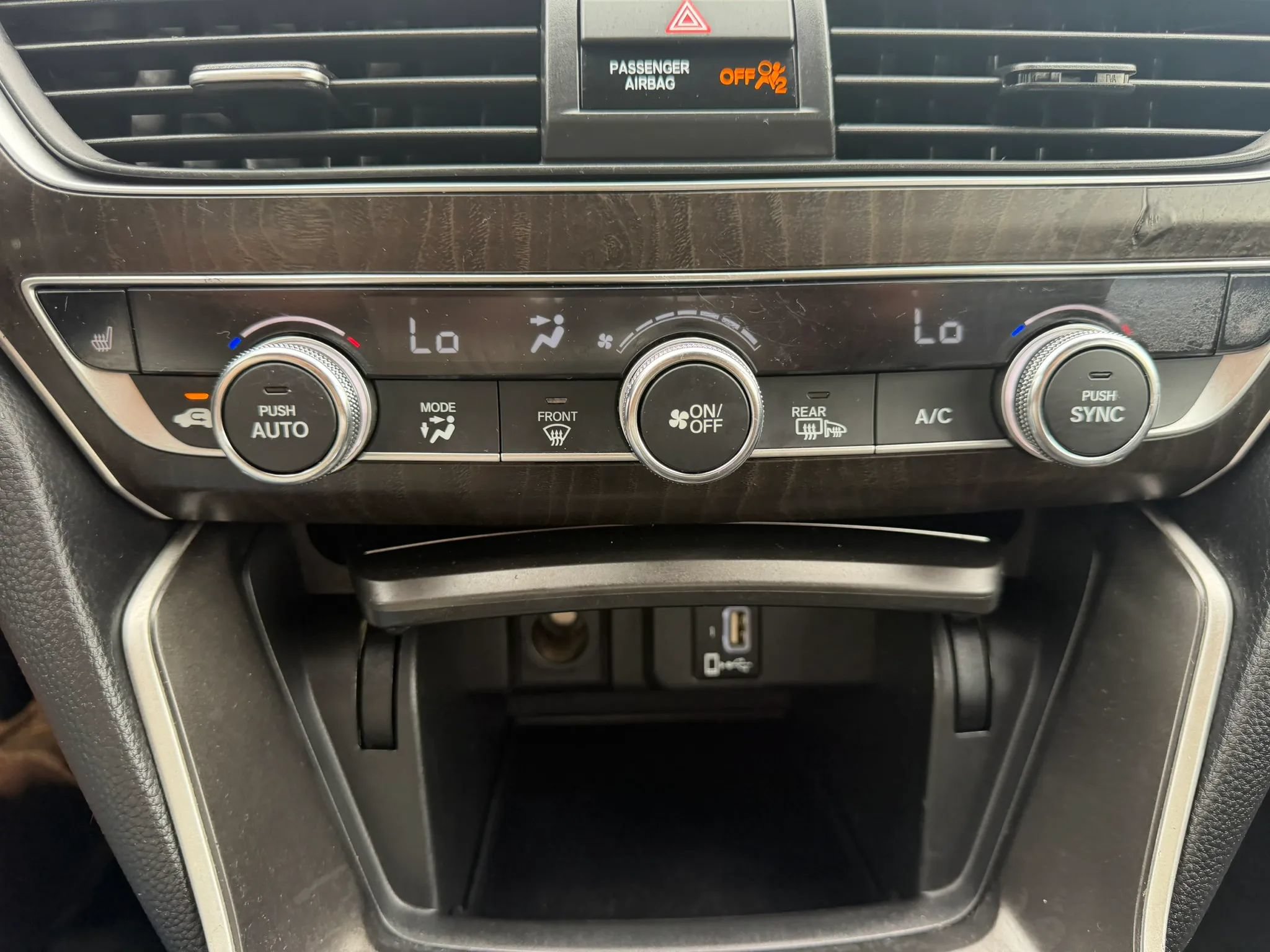 Used 2018 Honda Accord EX-L image 48