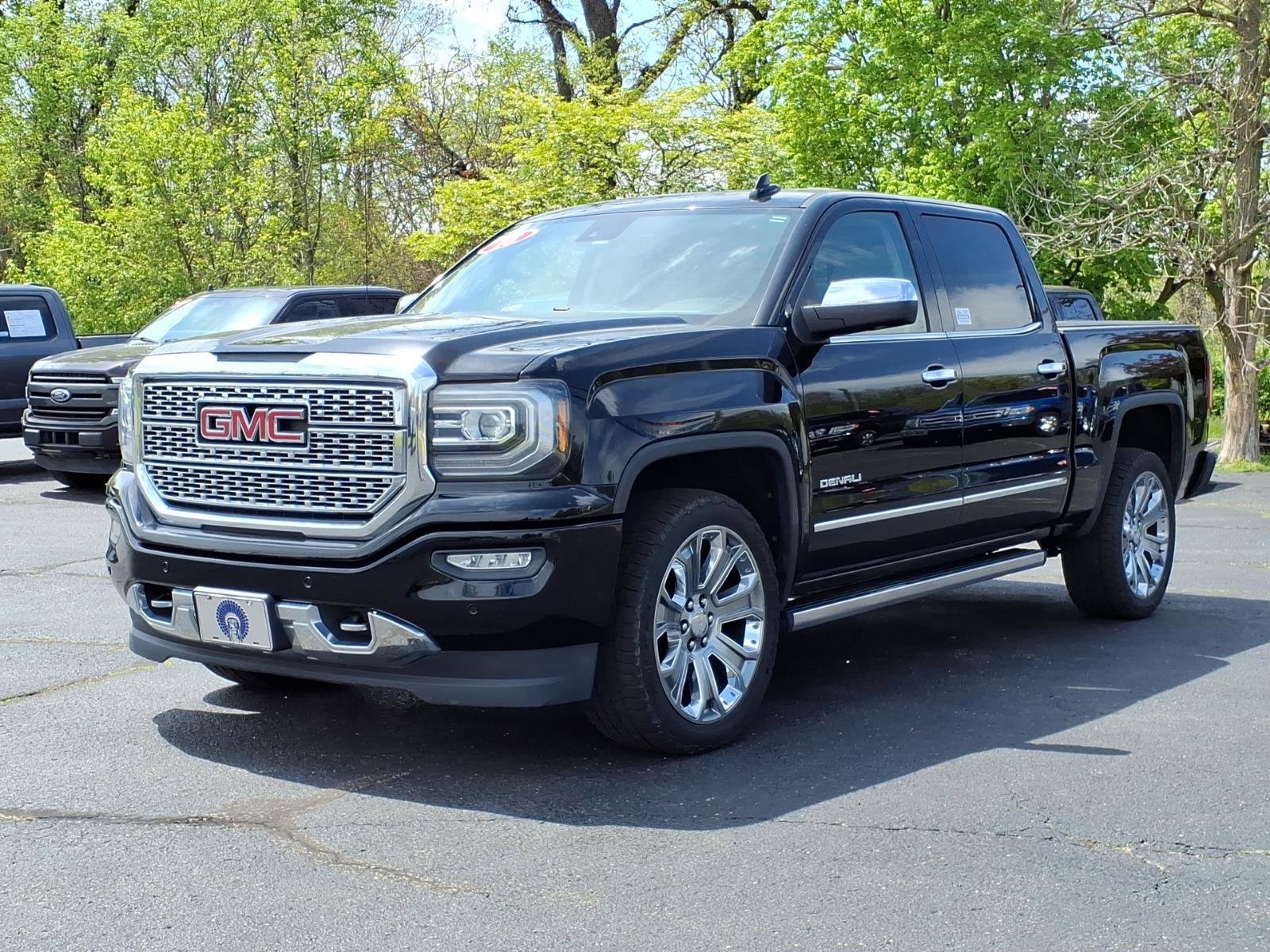 Used 2018 GMC Sierra 1500 Denali w/ Denali Ultimate Package AWD/4WD image 3