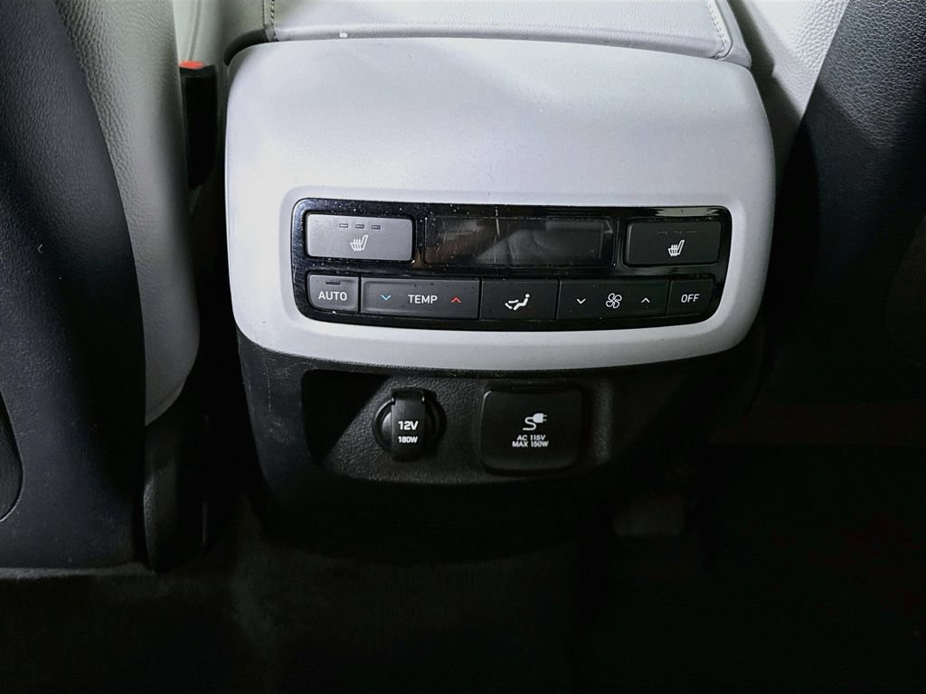 Certified 2022 Hyundai Palisade SEL w/ 8P Bench Seat Package FWD image 30